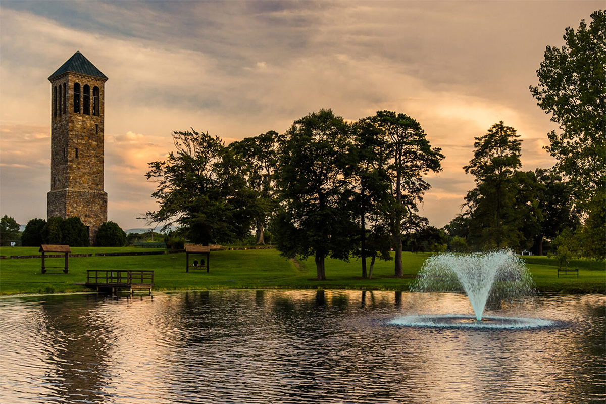 Gemini Floating Lake Fountains