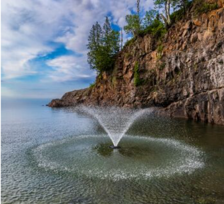 Vertical Trumpet Floating Aerating HP Fountains