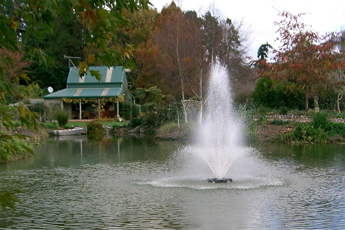 TriStar Floating Lake Fountains